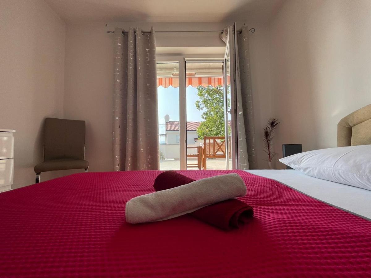 Apartman Renata Цриквеница Экстерьер фото
